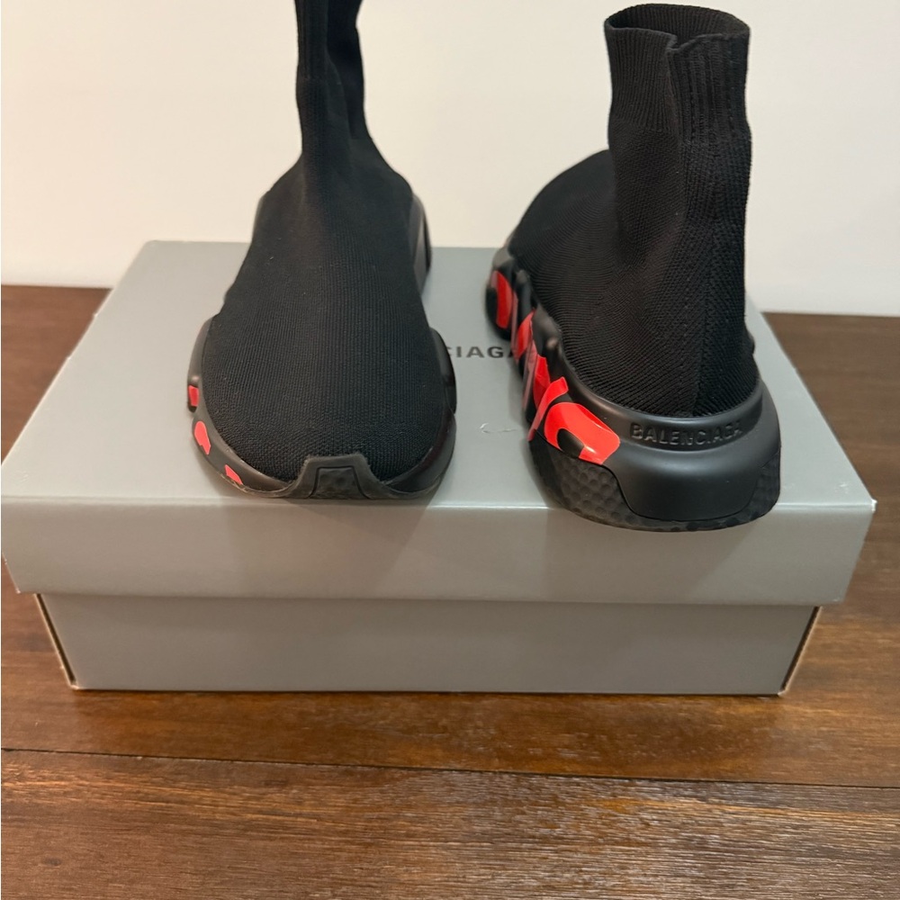 Balenciaga Speed LT Graffiti Sneaker size EU39, women’s 9, men’s 7.5 - Picture 7 of 8